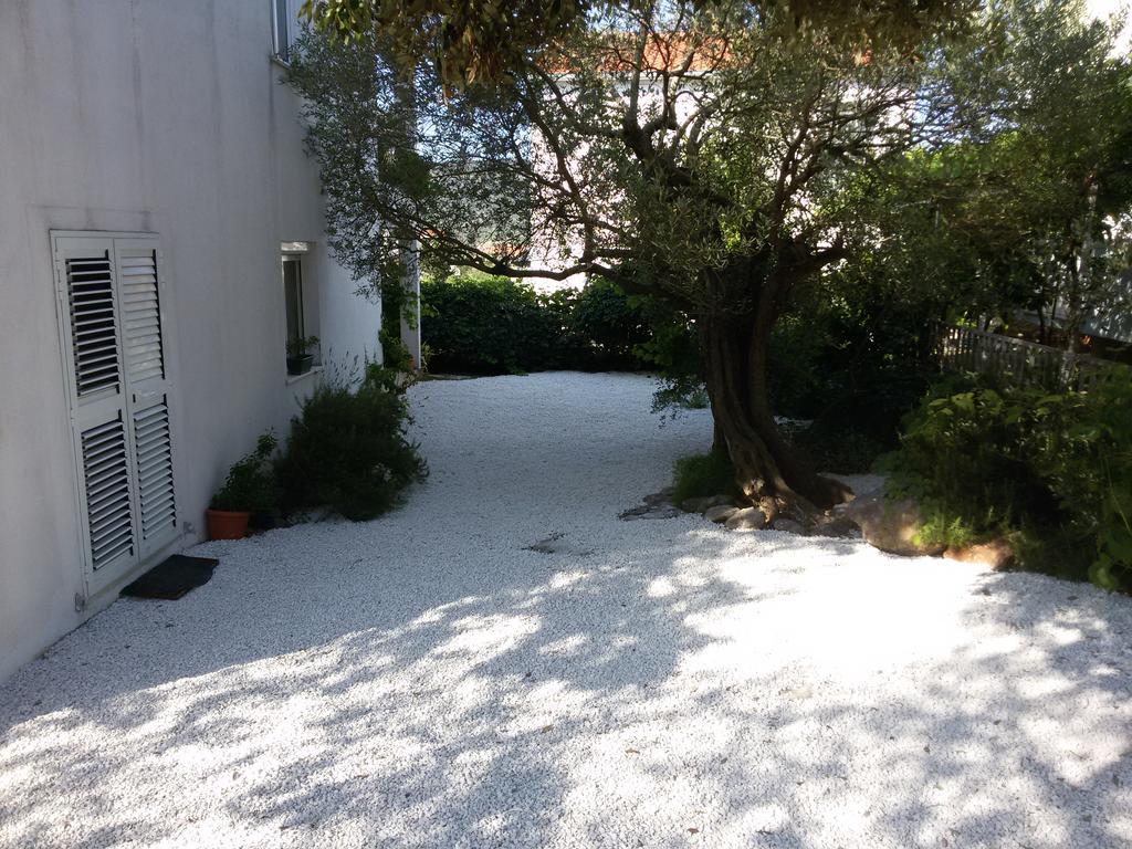 Olive Garden Apartments Poljica  外观 照片