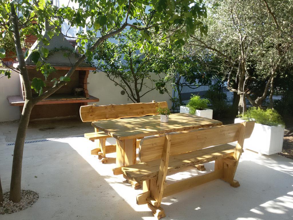 Olive Garden Apartments Poljica  外观 照片