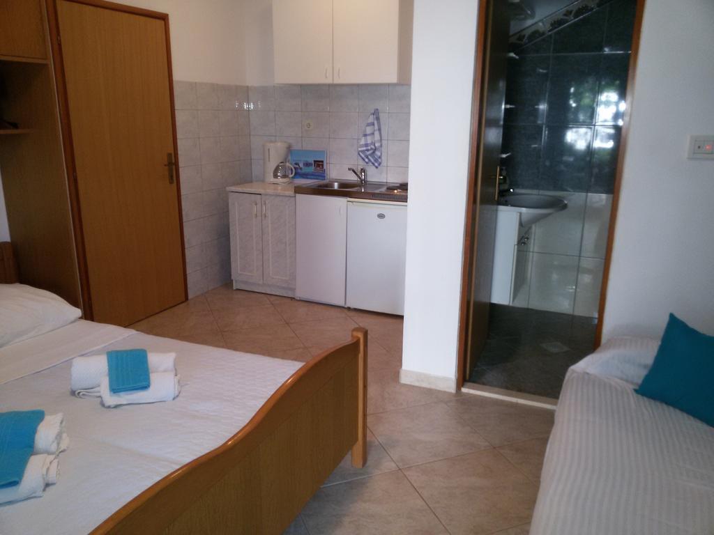 Olive Garden Apartments Poljica  外观 照片